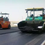 أنواع رصف الأسفلت وتطبيقاته في أبها وخميس مشيط
