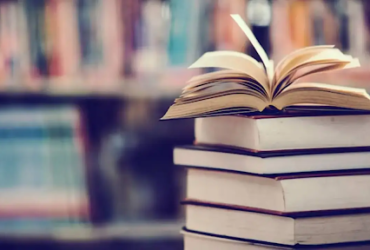 الكتب التي صنعت عظماء التاريخ: دروس من السطور